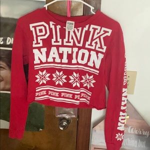 Very cute shirtttt!👀